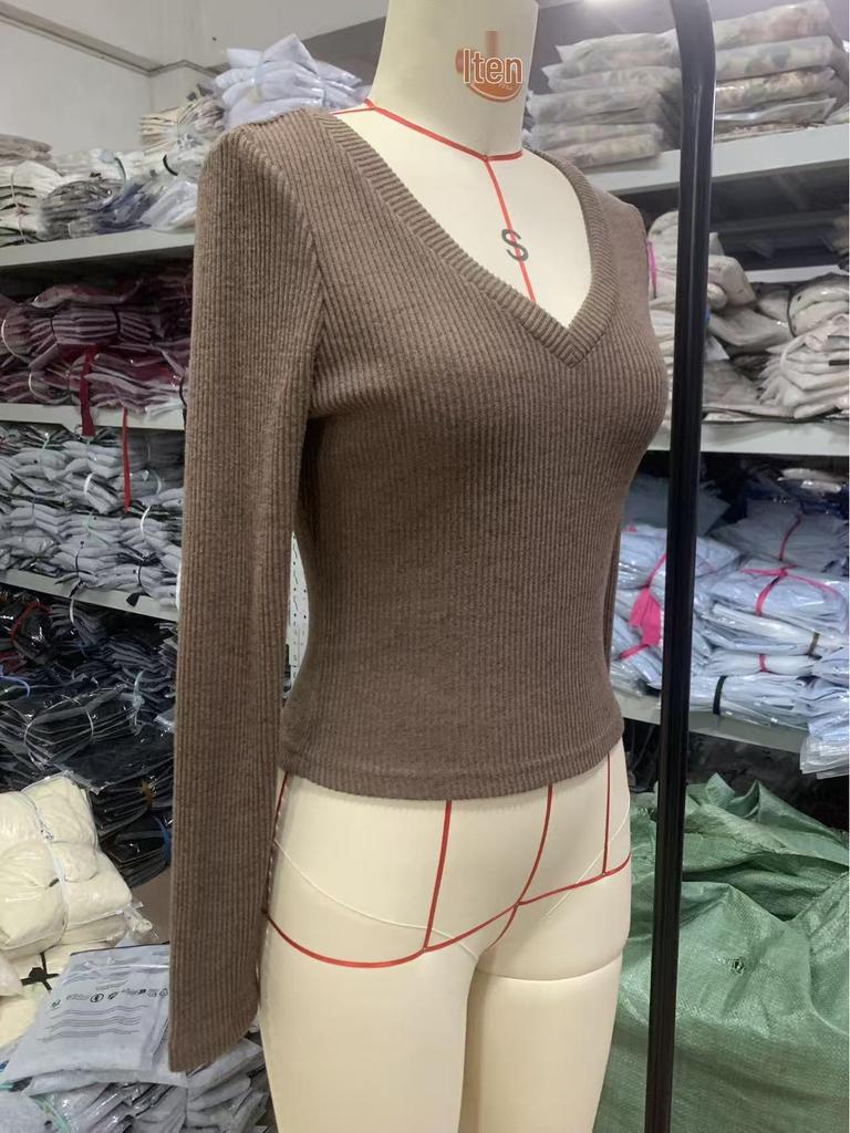 2026 Women's Slim V-Neck Ribbed Knit Sweater - Long-Sleeved Autumn/Winter Top