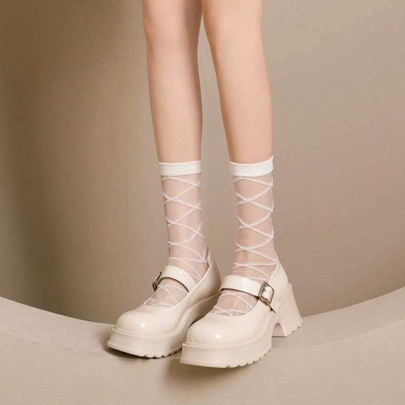 Mary-Jane-Schuhe aus echtem weichem Leder mit dicker Sohle für Damen, High Heels im französischen Stil, kleine, die Höhe erhöhende Lederschuhe