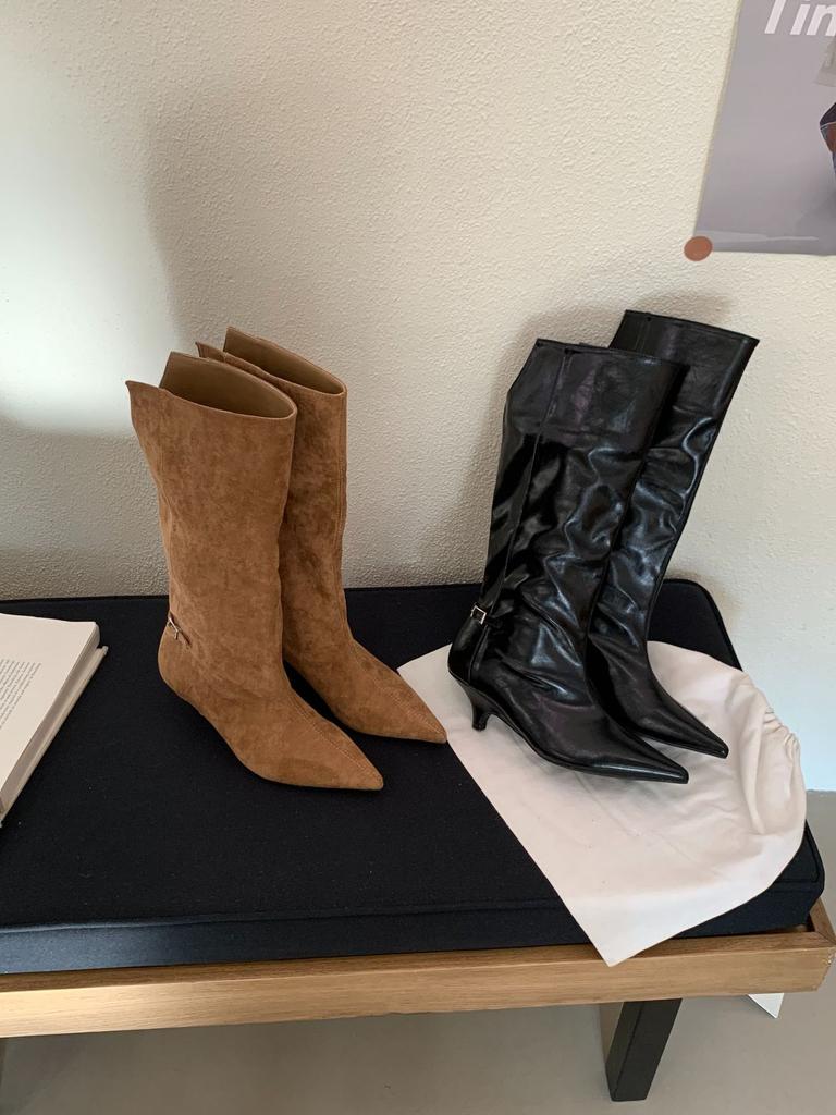Not Tired of Feet, Autumn and Winter New Mid-heel Simple Temperament Low-heeled Pointed High Boots Rear Buckle Solid Color Wide Boots