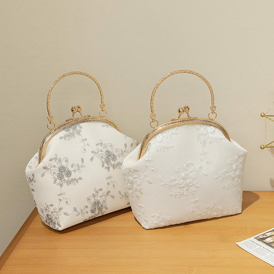 Lace Flower Metal Handle Handbag Women Embroidered Shell Clip Crossbody Bag Chinese-style Hanfu Mouth Gold Bag Evening Clutches