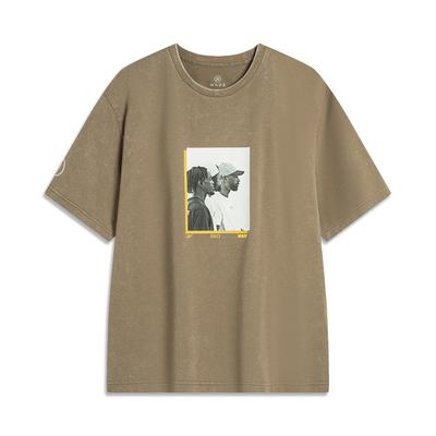 Li Ning Wade Series Character Letter Comfortable Versatile Breathable Short Sleeve T-Shirt Men Tops Cocoa-Brown AHSU163-7
