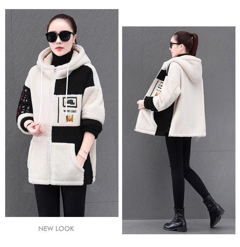 Korean Style Plus Size Mid-Length Lambswool Hoodie for Women - Slimming, Versatile, Thickened, and Cozy.