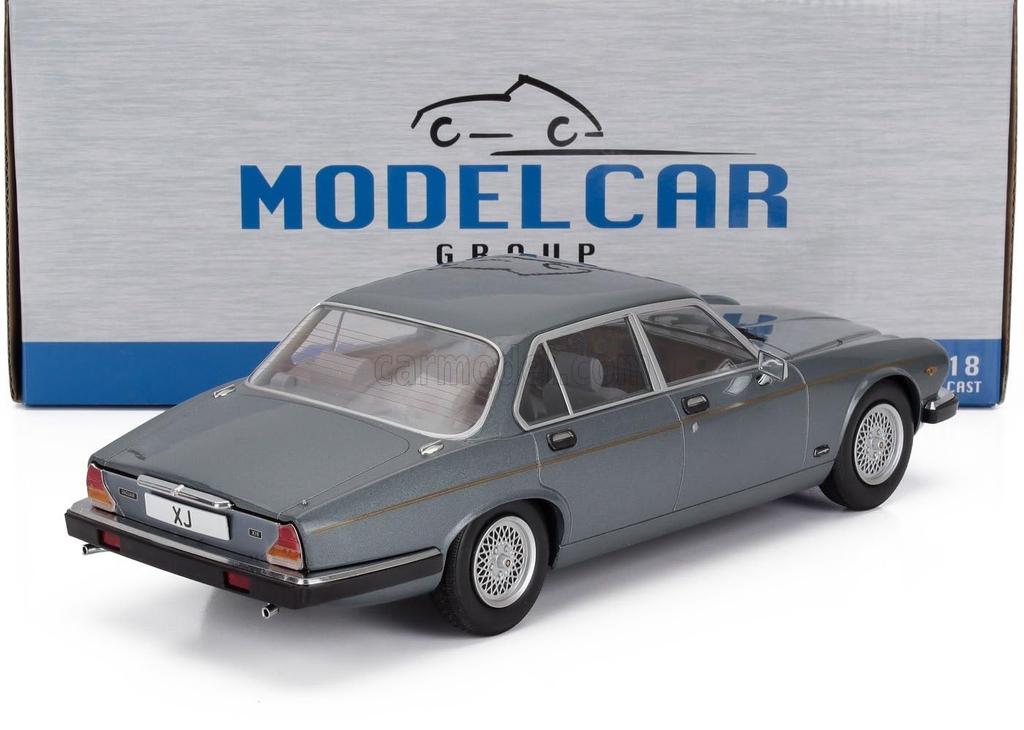 MCG Jaguar Diecast Model 1/18 JAGUAR XJ 3 Series 1979 (Gray) [Parallel Import]