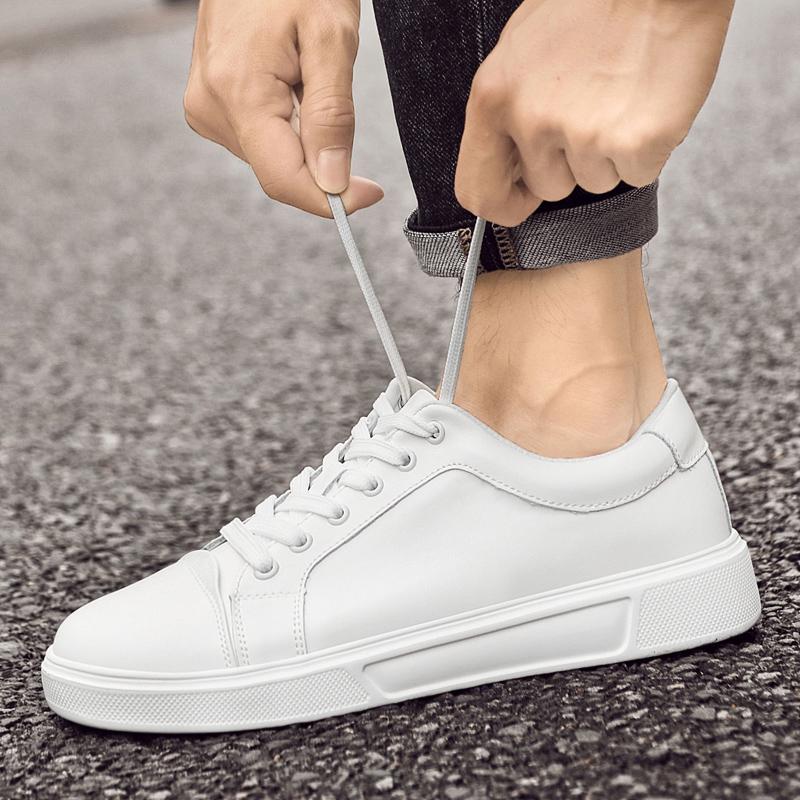 Fashion 2025 Summer Fashion Breathable Mesh Mens White Casual Sneakers Lightweight Anti-Slip Daily Wear Men Shoes Big Sizes 37-46