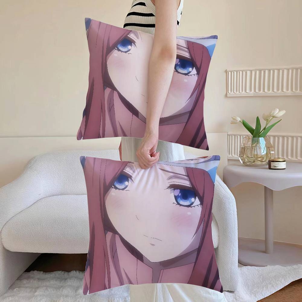 

M-Мику Накано Наволочка Антипылевая наволочка Невидимая молния Шелковистая Накидка на подушку для дивана 12x12Inch