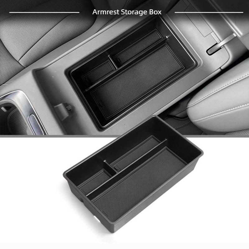 For Xpeng P7+ 2026 Armrest Storage Box Center Control Lower Tray Orgnizer Wireless Charging Pad Water Cup Holder Car Accessories
