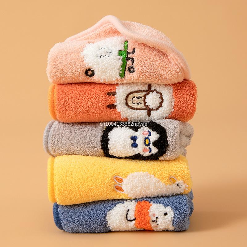 Soft Baby Towels Cute Coral Velvet Absorbent Face Hand Towel Kids Shower Wipe Washcloth Children Handkerchief Bath Towel 25x25cm