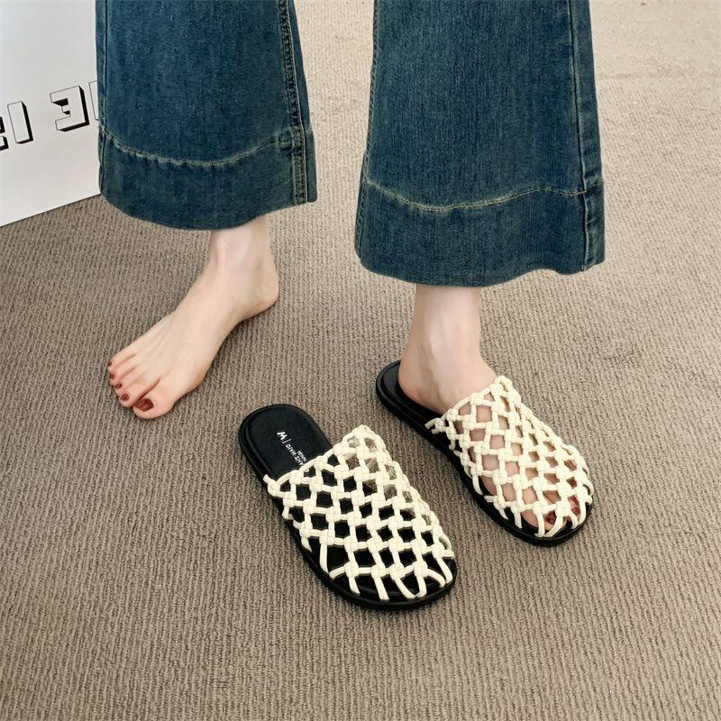 Flat bottom hollow fishing net slippers popular fashion versatile lazy open-toed shoes women's half slippers 2025 summer new
