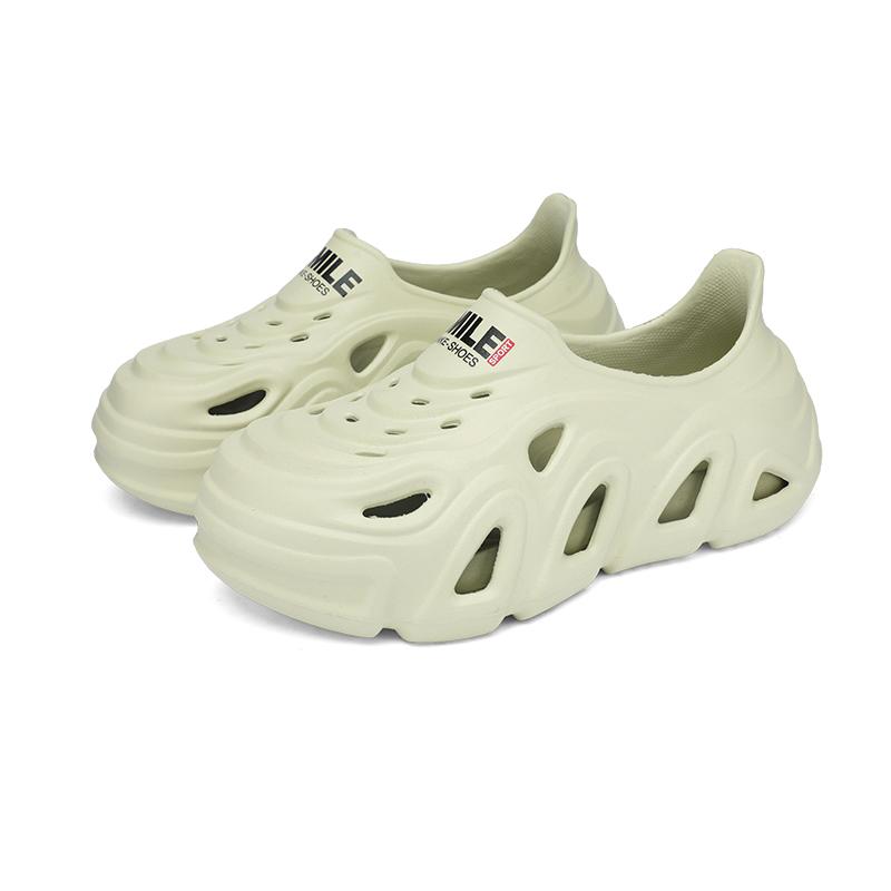 Summer New Thick-soled Large-size Men's Shoes Hole-hole Outdoor Versatile Casual Shoes