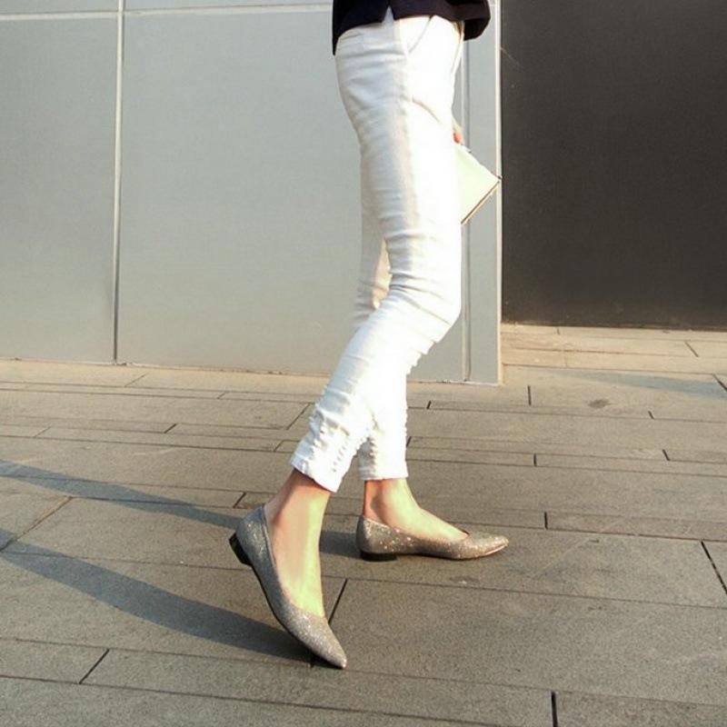 Damen Spitzschuhe mit Glitzer und niedrigem Absatz, geeignet für die Arbeitskleidung, bequeme und leichte, lässige Damen-Einzelschuhe