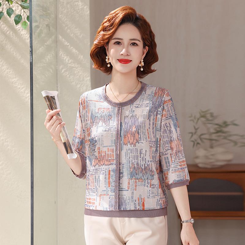 

2026 Summer Fashion: Three-Quarter Sleeve Chic Top for Moms and Seniors 115 (106-120 kg recommended) фіолетовий