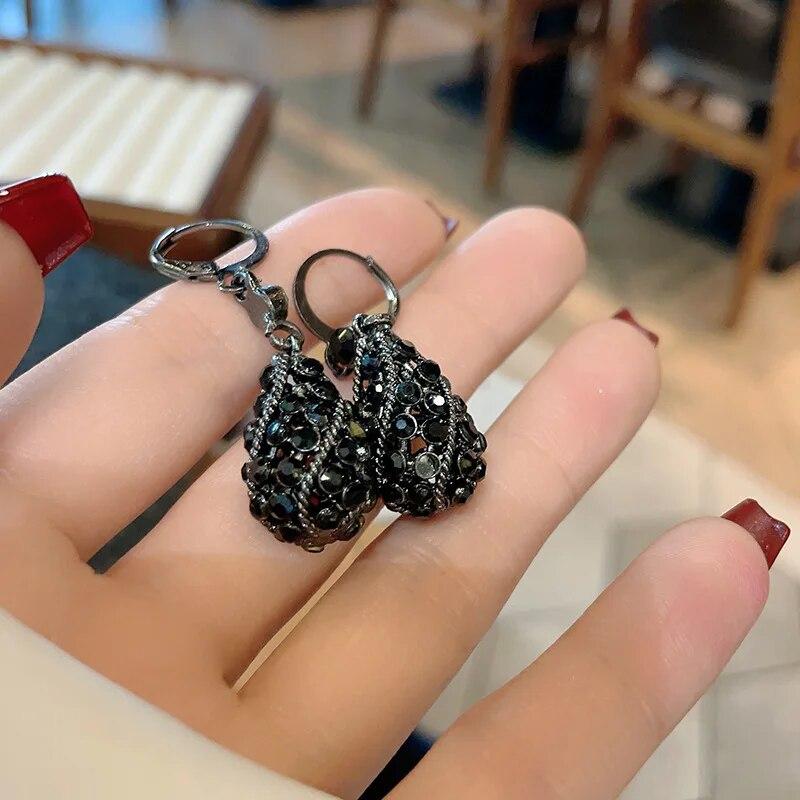 

Серьги-капли из хрусталя в стиле легкой роскоши для женщин, модные серьги со стразами, повседневные аксессуары, ювелирные украшения для вечеринок, подарок на день рождения чёрный