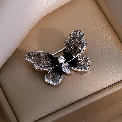 Butterfly Anti-glare Brooch High-end and Elegant Accessory for Women's Corsages Anti-glare Clasp Pin