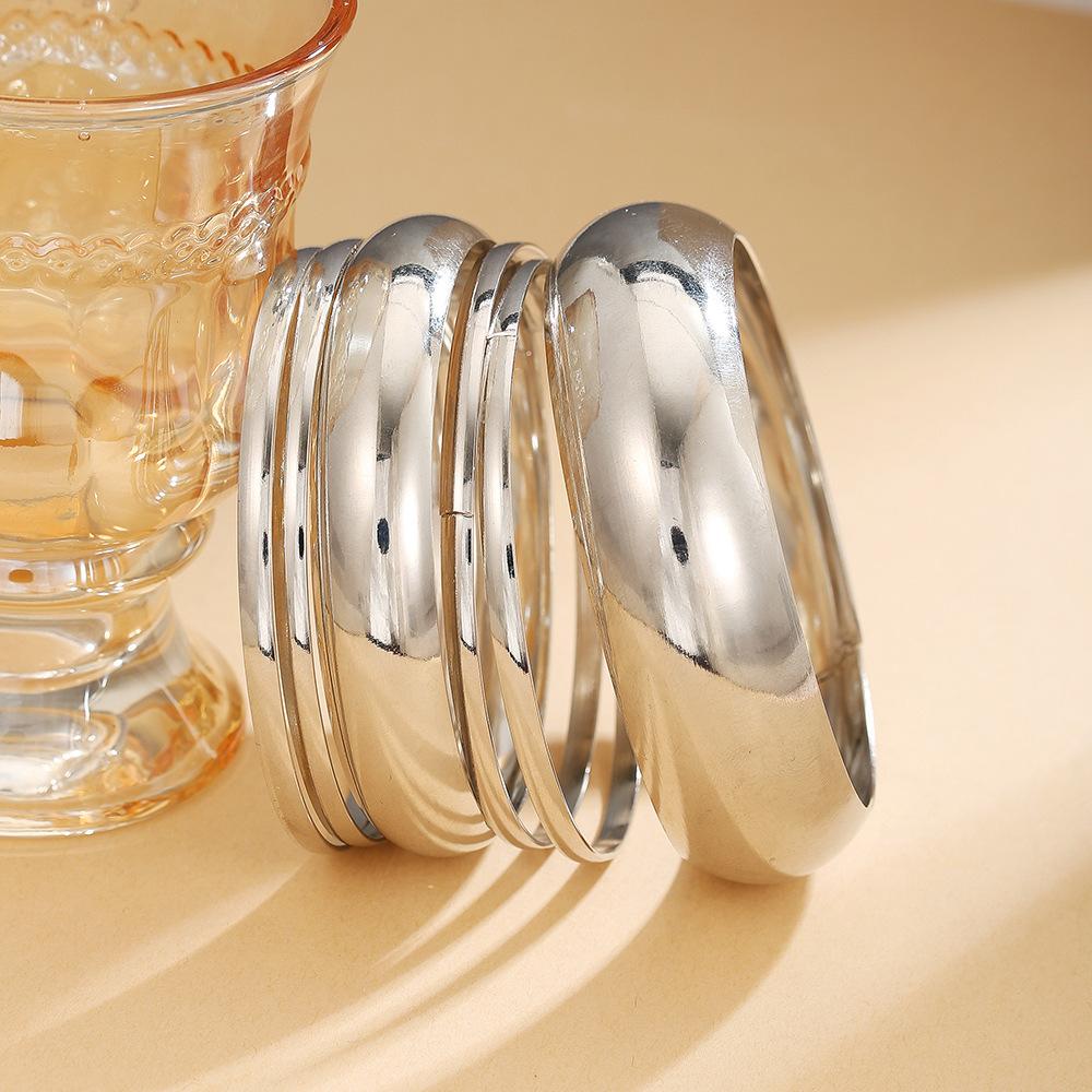 Women's jewelry fashion exaggerated metal arc plain ring bracelet bracelet wide face multi-layer simple bracelet