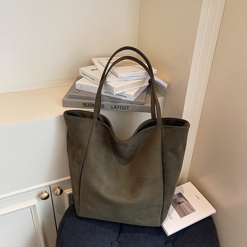 Casual commuting retro suede large-capacity bag women's new autumn and winter shoulder bag tote bag