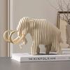 Kreativa Mammut Harts prydnader Simulerad Elefant Skulptur Abstrakt Randig Elefant Dekorativa Figurer Heminredning