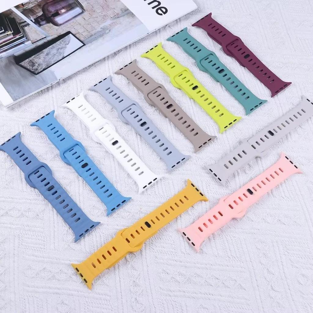 Soft Silicone Strap Compatible with Apple Watch Band 46/49/45/44/42/41/40/38mm,for iWatch Ultra/11/10/9/8/7/6/SE/5/4/3/2/1 Smart Watch Accessories