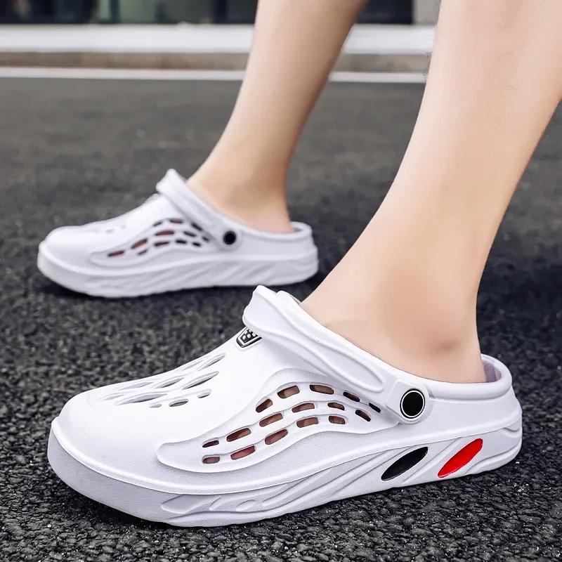 Summer Men and Women Clogs Sandals Men EVA Slippers Garden Shoes Platform Sandals Couple Outdoor House Leisure Slides Men Clog