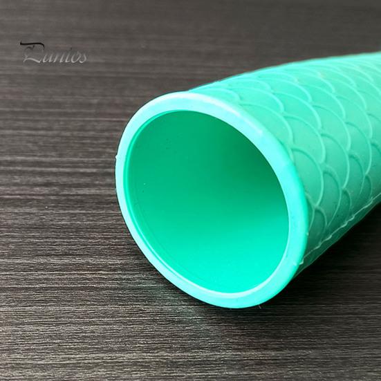 Easy Release Dessert Mold Mermaid Tail Silicone Ice Mold, Non-stick to Demold Tray, Summer Party Drink Decor Decorative Cube Tray for Parties And DIY