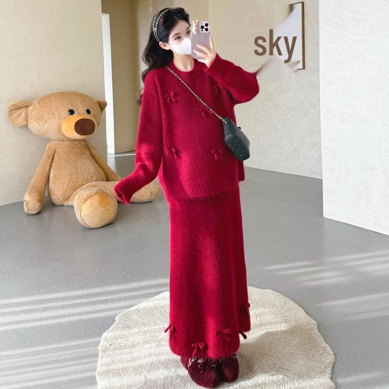

2025 Winter Festive Red Bow Wool Maternity Skirt Set - Fashionable and Age-Reducing Design L