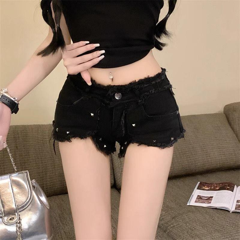 

Fashion Black Sexy Style Tassel Rivets Denim Nightclub Silm Slimming and Wide Leg Hip Bag Straight-leg Shorts Hot Pants Black L [Suggested 52.50 kg-57.00 kg]]