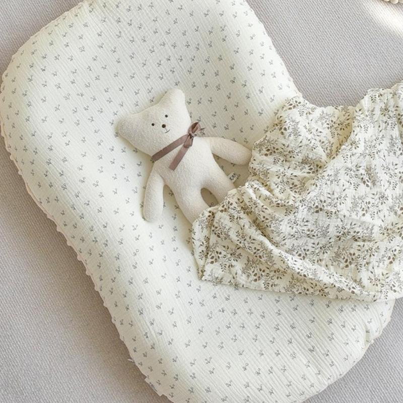 Multifunctional Babynest Lounger Infants Rest Cushion Portable Newborns Bed for Girls Boys Comfortable Travel Bed Cot