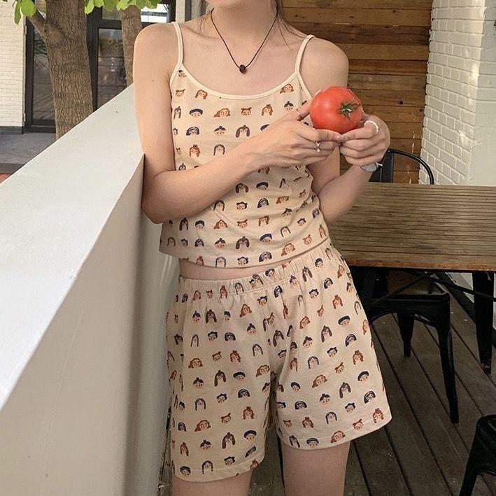 

Women s Two-Piece Padded Camisole Pajama Set - Wearable Outdoors, Includes Shorts and Vest, Soft Imitation Cotton with Lapel Design. Size XL-2XL