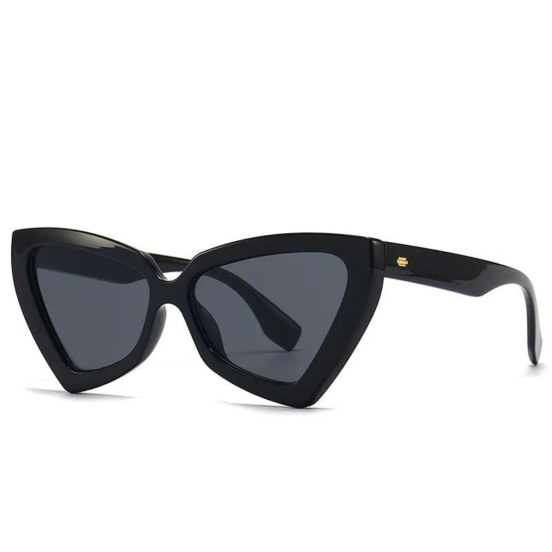 Unisex INS Cat Eye Sunglass Trendy Female Luxury Design UV Eyewear Popular Men Travelling Oversized Sun Shades Goggles