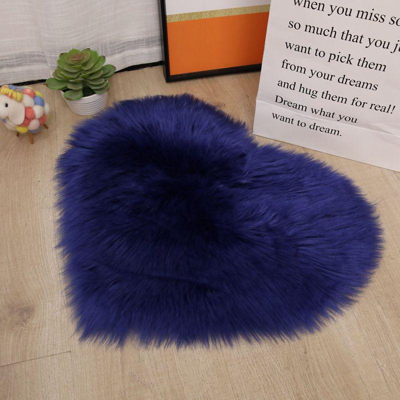Large Red Heart-Shaped Faux Wool Plush Carpet Floor Mat