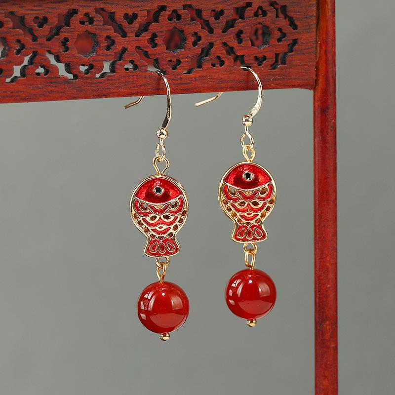 

Винтажные серьги в китайском стиле с красными карпами кои, нишевый дизайн, женственность, этнический стиль, нефритовые серьги, серьги, тренд