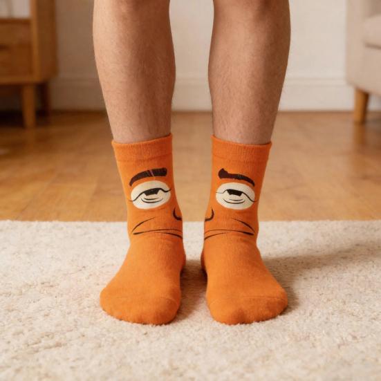 1 Pair Funny Expression Socks Autumn Winter Moisture Wicking Breathable Mid-calf Socks Men Women Stretch Sports Casual Crew Socks