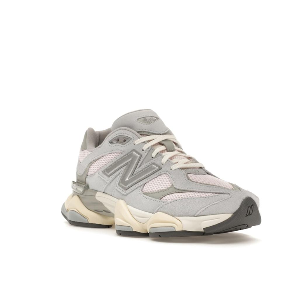 New Balance 9060 Granitt Unisex Sneakers Grå Rosa-Granitt Sølv-Metallic U9060SFB