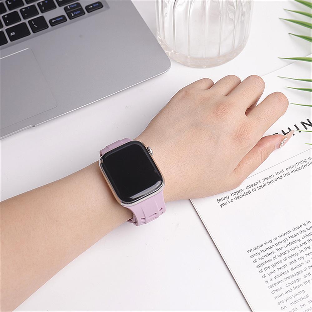 Silicone Band for Apple Watch Series 10 Ultra 9 8 7 SE 6 5 4 3 2 1 46mm 49mm 45mm 44mm 42mm Adjustable Watch Strap