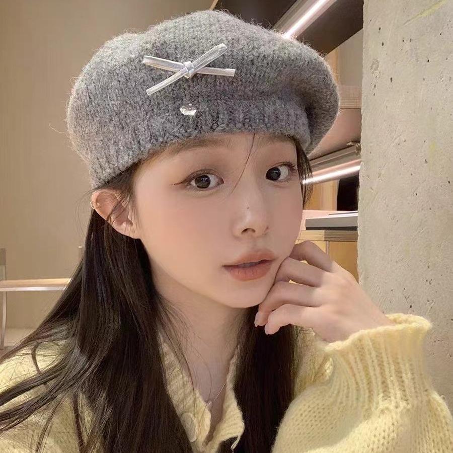Bow beret women's new autumn and winter face small gray knitted hat warm wool hat versatile