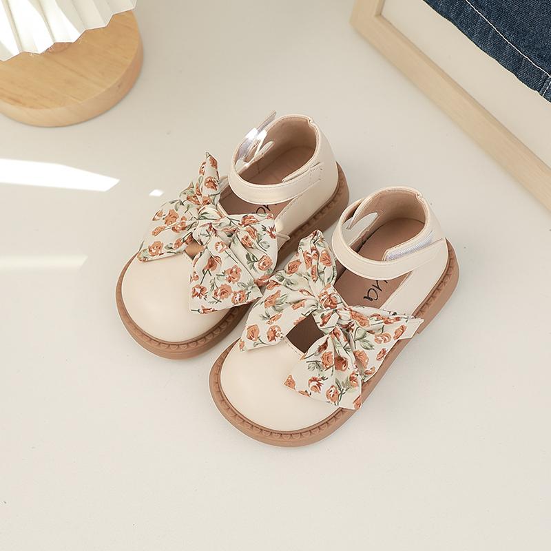 Little Girls Leather Shoes Hand-Painted Bow French Style Fashion Kids Round-toe Versatile Soft 2024 Children Loafers Elegant PU