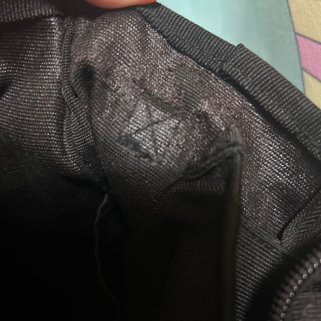 [USED] Salon d'Orvan Chiikawa Black and Pink Bag (2 pieces, M)