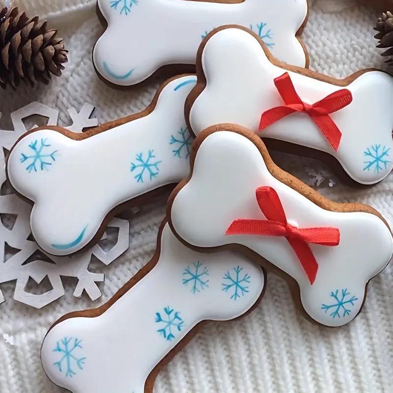 Pet Biscuit Molds: Dog Bones, Cat Paws & More Creative Cookie Cutters