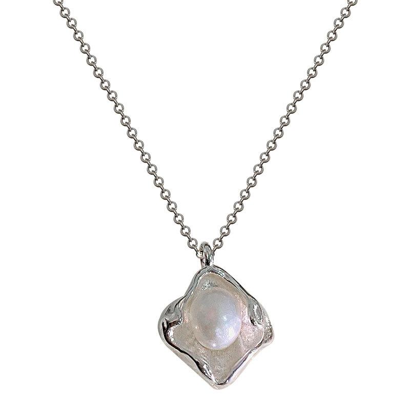 Vintage Lava Geometry Pearl Necklace Irregular Fold Pendant Collar Chain Female