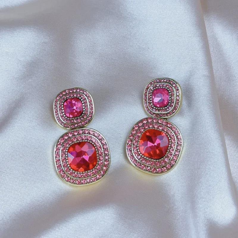 Elegante vintage øredobber med rhinsteiner og tsjekkiske diamanter for kvinner
