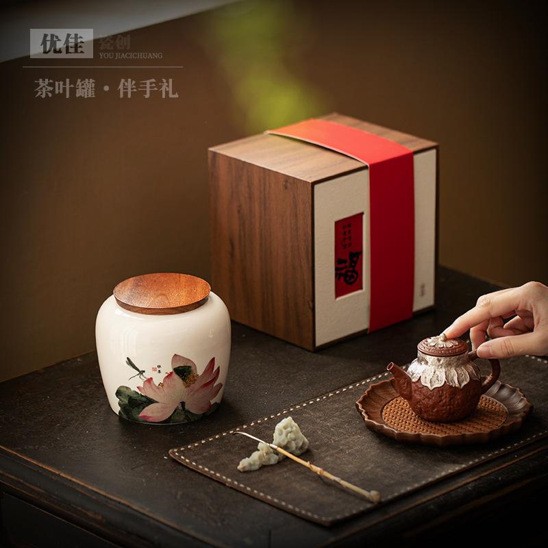 Chinese Ceramic Tea Can, Large Lotus Can, Tea Can Storage, Household Sealed Moisture-proof Can, Tea Warehouse, High-end Tea Gift Box.