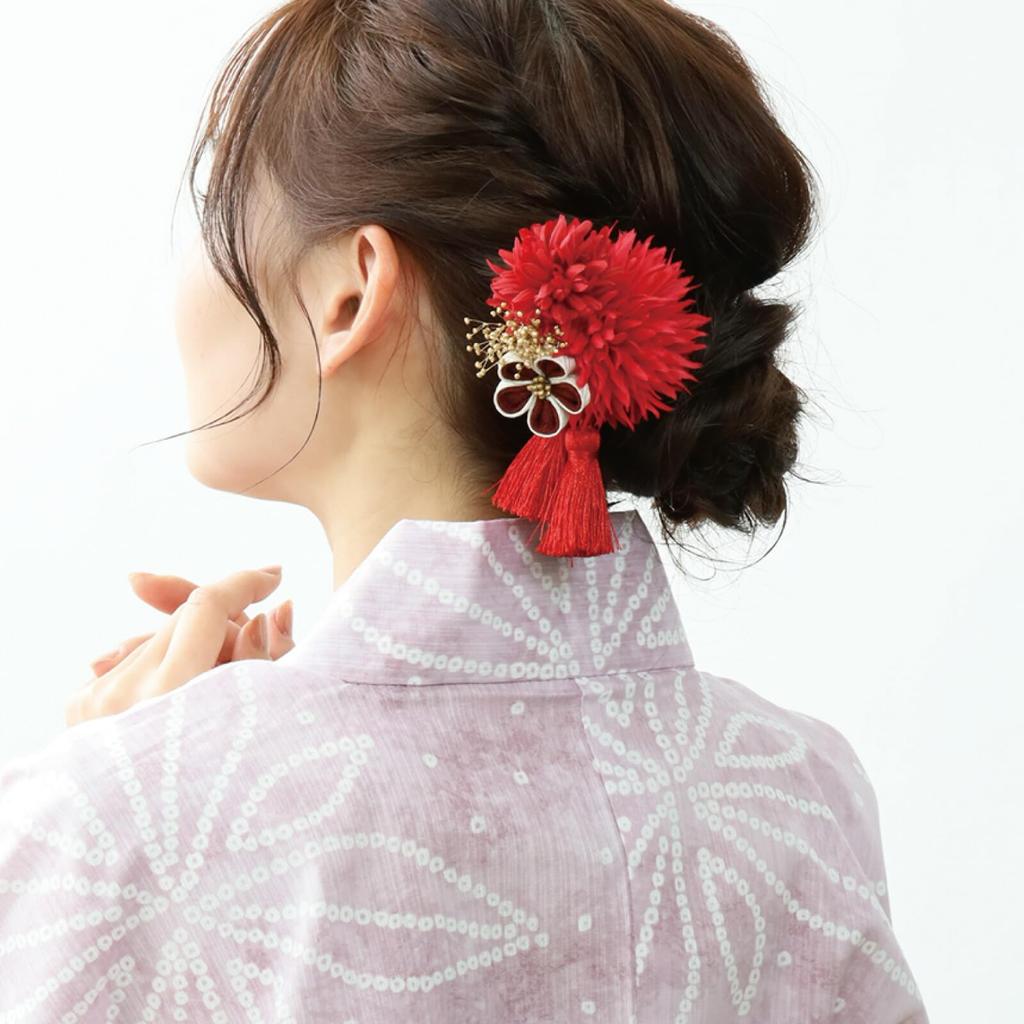 [Noelmarket] Hair Accessory for Yukata, Made in Japan, Handmade, Preserved Flowers, Baby's Breath, Dahlia-like Flower, Chirimen Fabric, Tassel, for