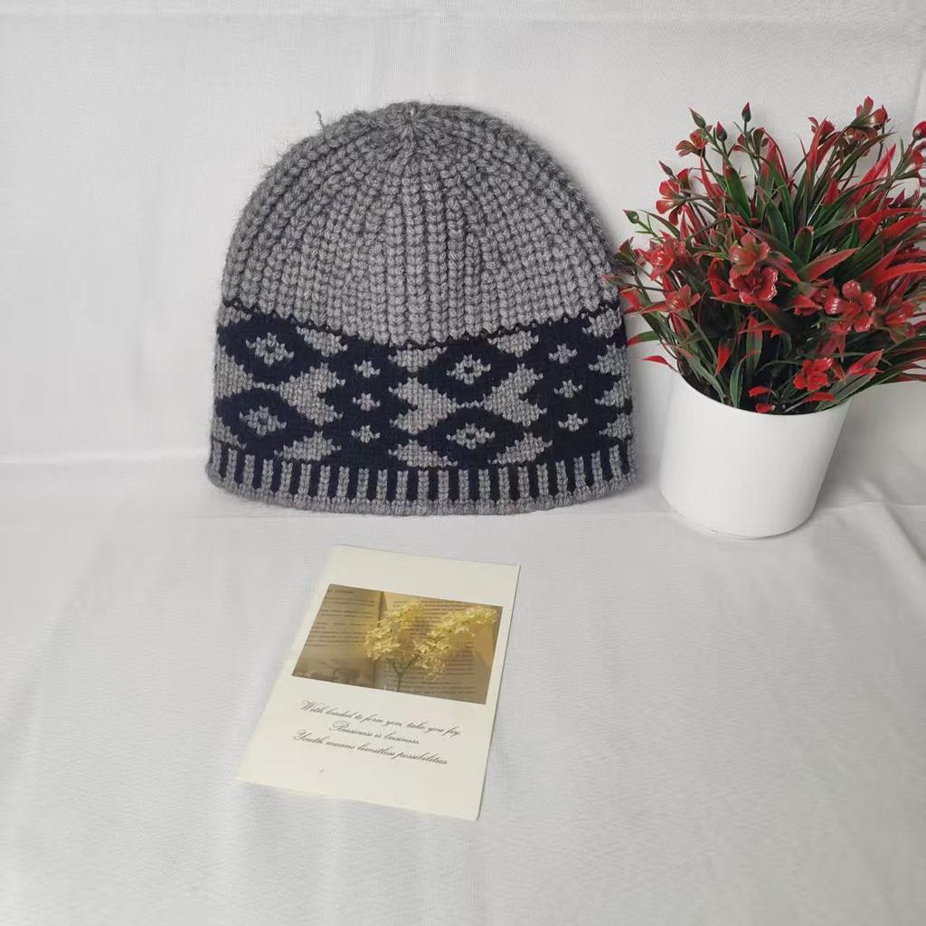 New retro wool hat couple autumn and winter designer diamond pattern color matching warm knitted hat cold hat