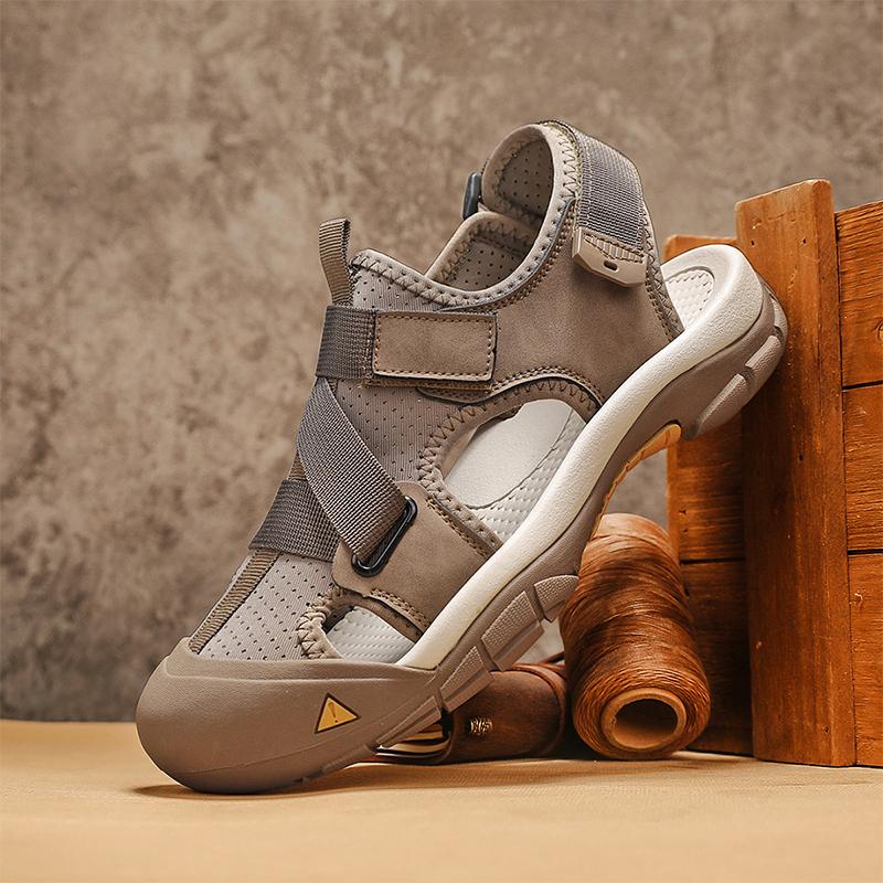 

Fashion Summer Senior Men Sandals Leather Casual Breathable Soft Sole Comfort Outdoor Sandals Beach Thick Soled Fashion Hollow Out Shoes 46