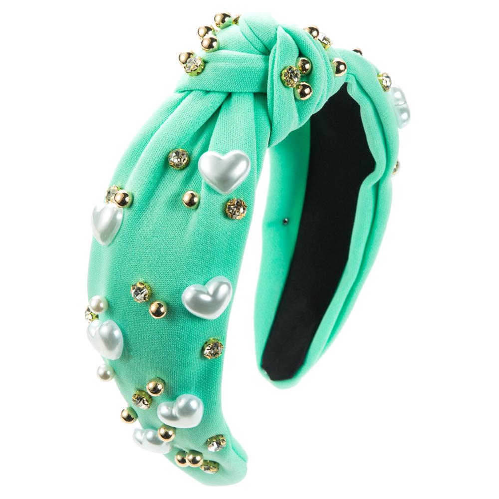 Fashion Valentine's Day Hairband - Heart-shaped Hairband for Women, Wide Edge, Knotted Design, Versatile and Sweet Hair Accessory