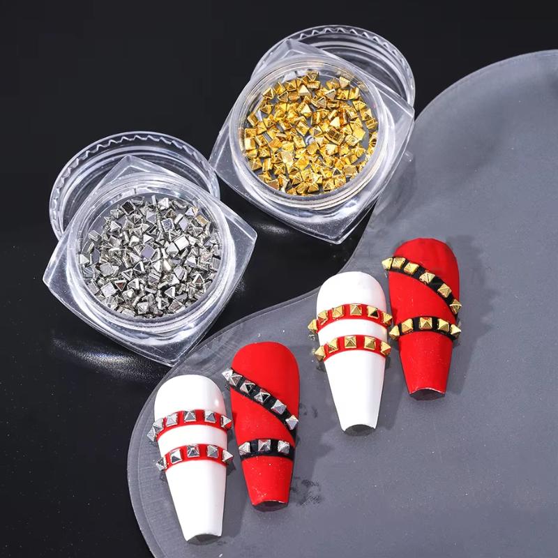 Punk Nail Art Set: 10-PC 3D Alloy Charms in Retro Black/Silver for Alternative Manicure Styles
