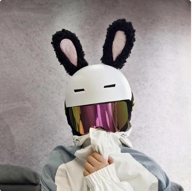 Winter Ski Helmet Decoration With Bunny Ears For Snowboarding Electric Bike Motorcycle Equestrian Headgear Unique Helmet Accessory