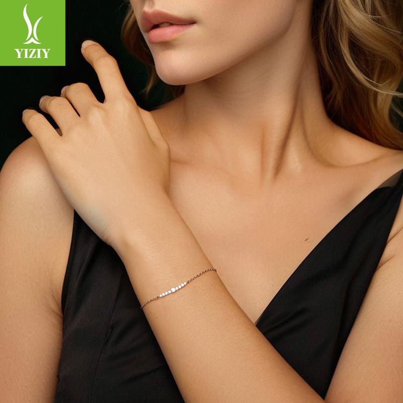 Enkelt Moissanit Armband S925 Sterling Silver Moissanit Diamantsmycken För Kvinnors Nisch High-End Lätt Lyx Ins Stil