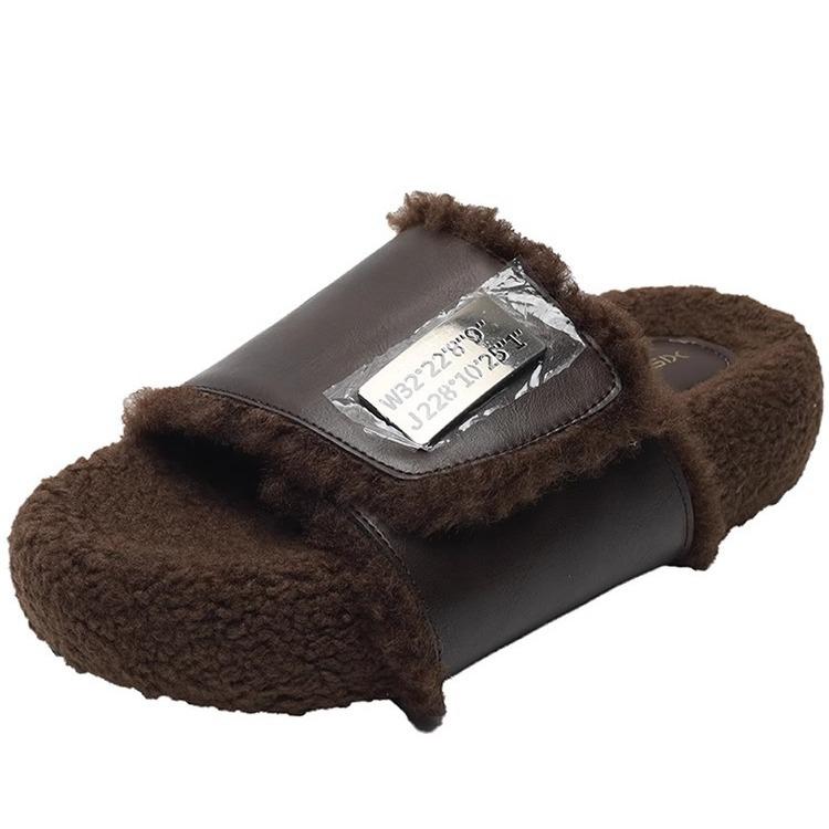 One-word slippers women's autumn 2025 new Internet celebrity fashion retro casual soft bottom non-slip fluffy slippers