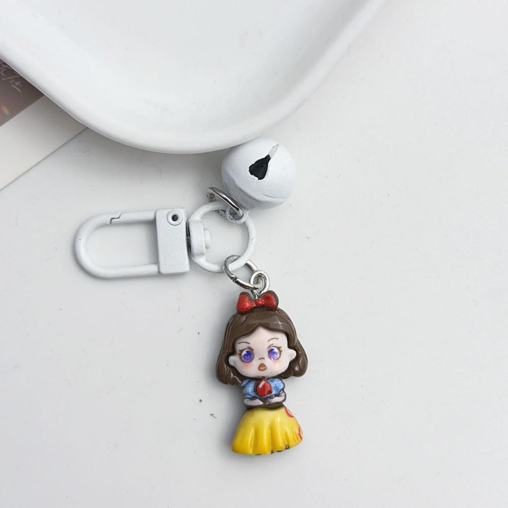 Princess Castle Resin Keychain: Cute Anime Bag Charm, Perfect for Friends