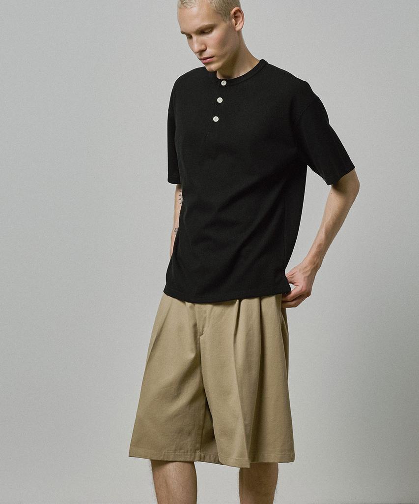 BLUFF Rugged Overfit Henley Neck Short Sleeve T-Shirt [2 Colors]